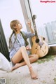 TouTiao 2017-04-17: Model Wen Di (温蒂) (33 photos)
